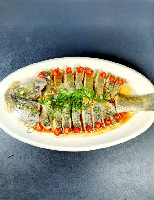 清蒸海鲈鱼